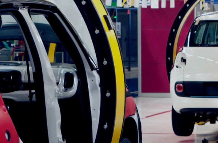 b3_cs_automobiles-parts.jpg