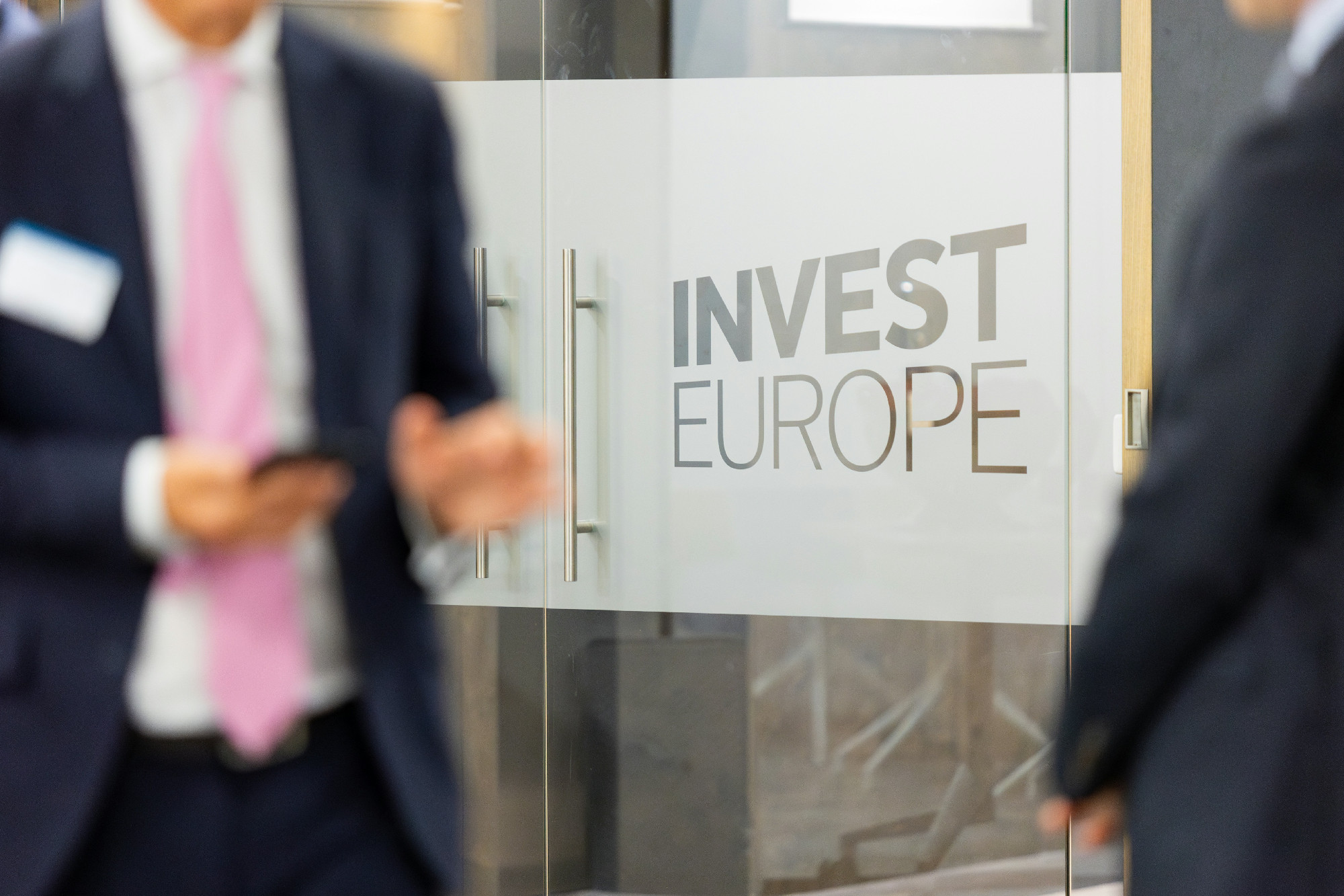 invest-europe-OAHp7WLntDY-unsplash